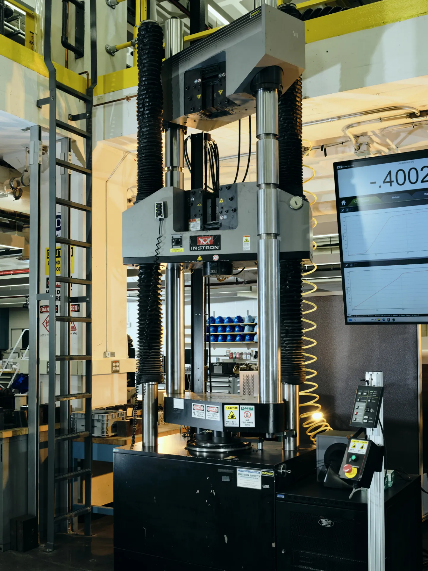 Instron 1500HDX Universal Testing Machine