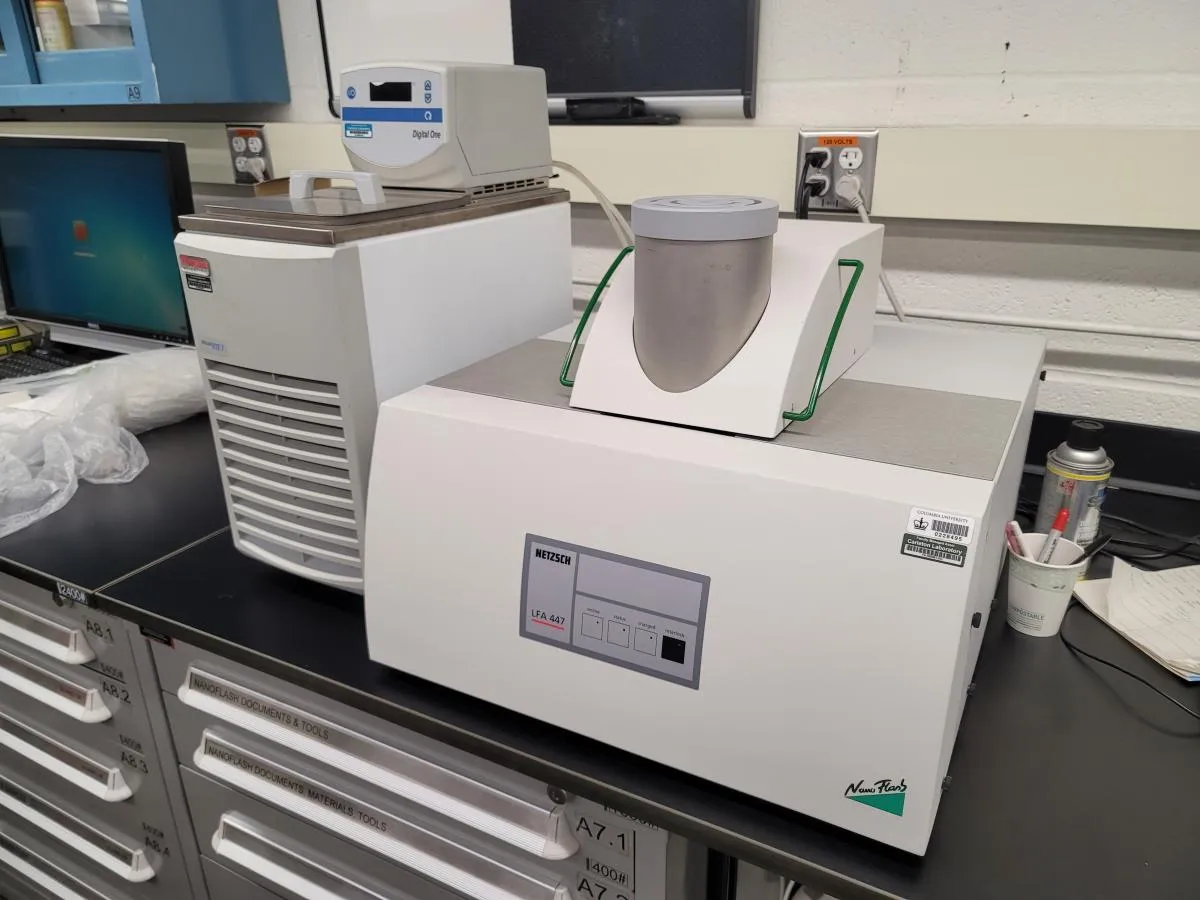 Netzsch NanoFlash Thermal Diffusivity Analyzer