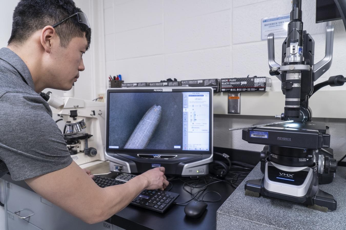 Keyence VHX-5000 Digital Microscope, PC: Barbara Alper